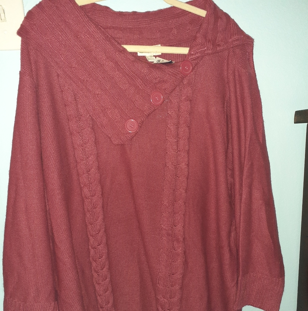Plus size 30/32 sweater